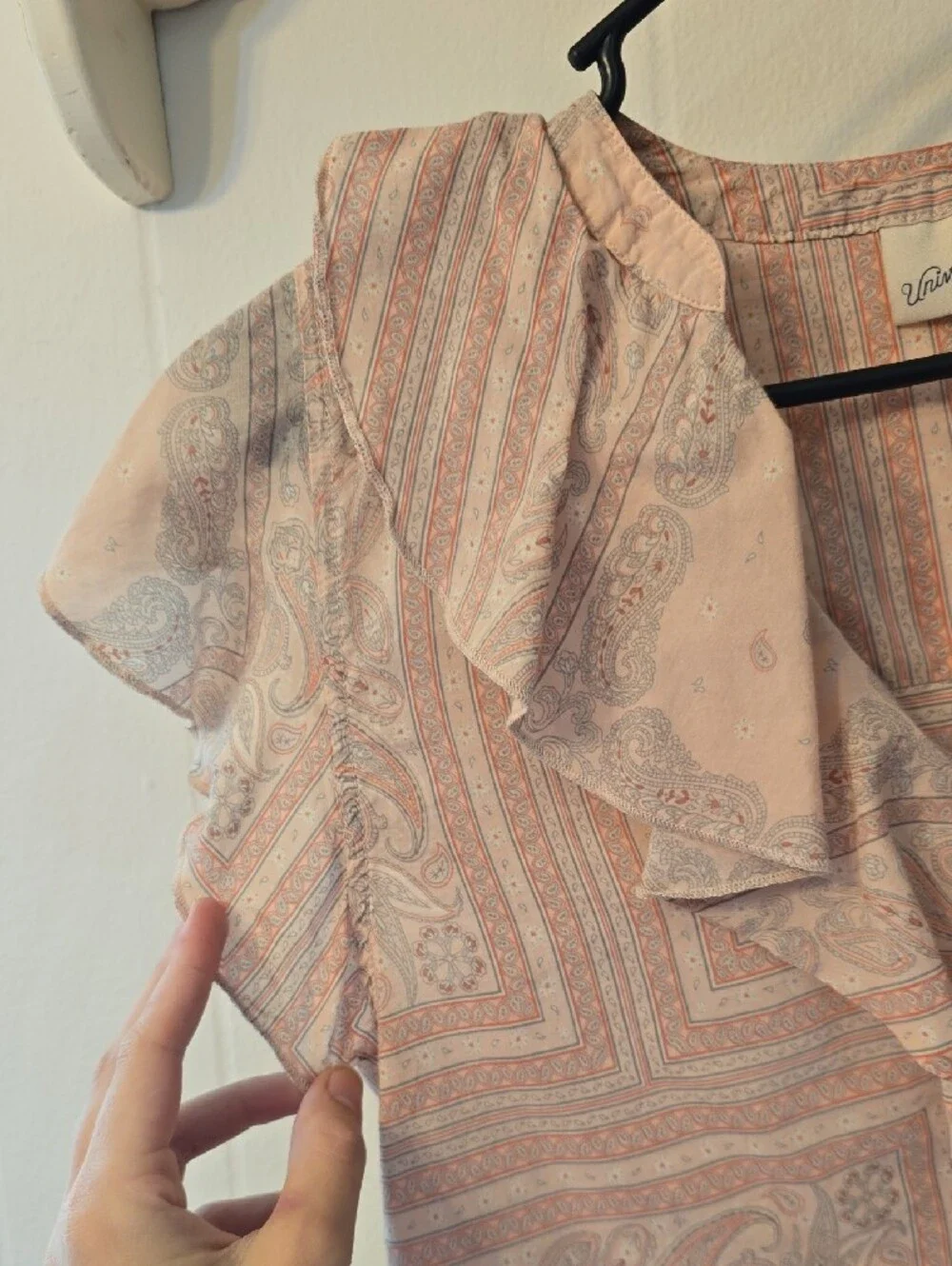 Universal Thread Pink Paisley Ruffle Front Blouse - Picture 3 of 8